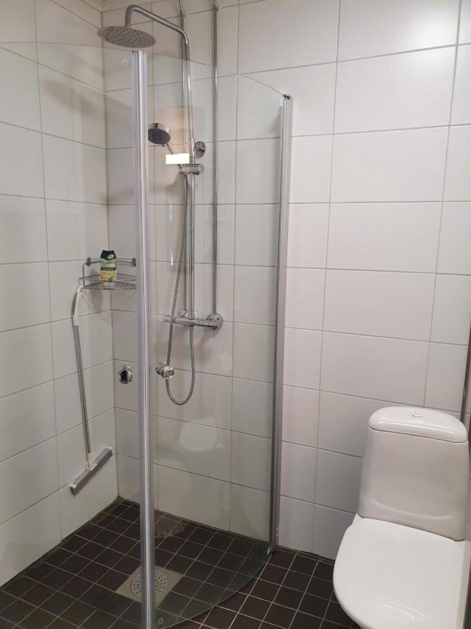 Neitsytniemen Kartano Hotel Virasoja Buitenkant foto